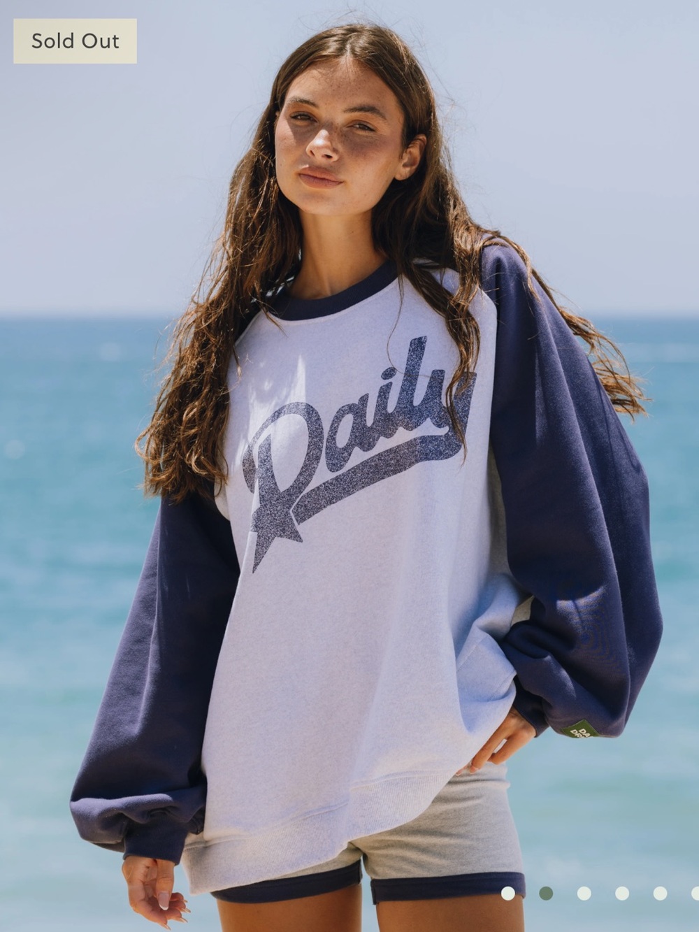 NWT Daily Drills fleece raglan Americana crew size xs/s  oversized Navy and gray
